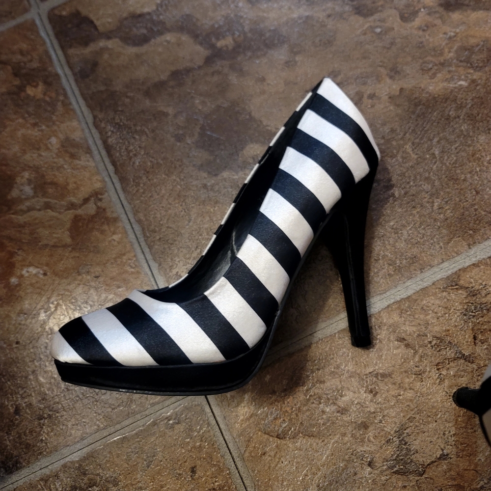 Black and White Striped Women's Heels